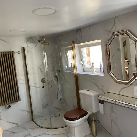 Senamiescio Apartamentai شقة *